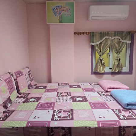 Wen Zhong Hostel Lanyu Esterno foto