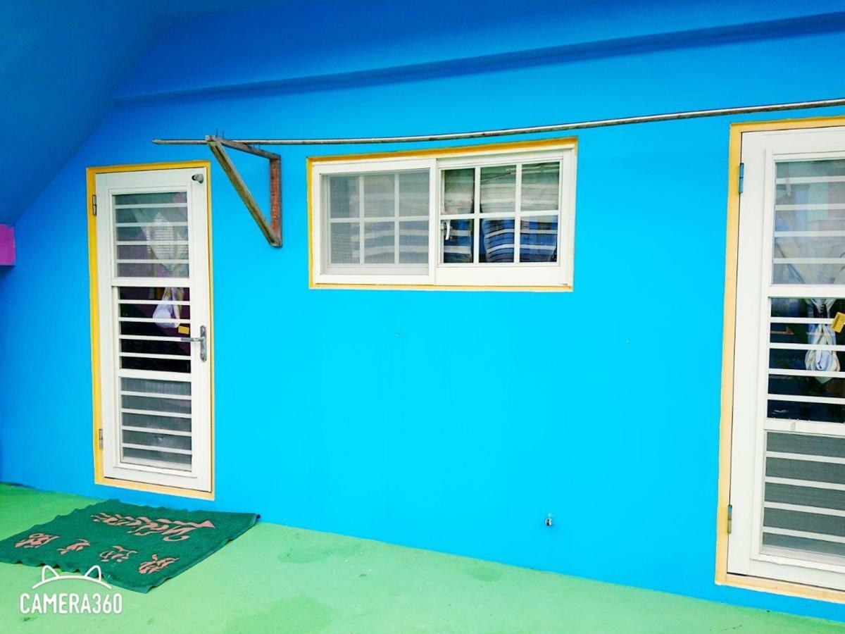 Wen Zhong Hostel Lanyu Esterno foto